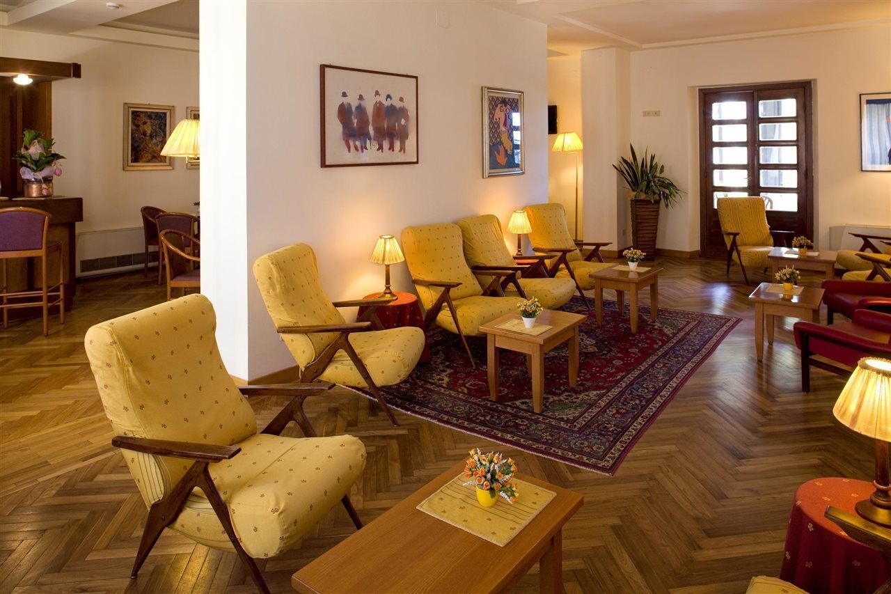 Hotel Eden Park Diano Marina Bagian luar foto