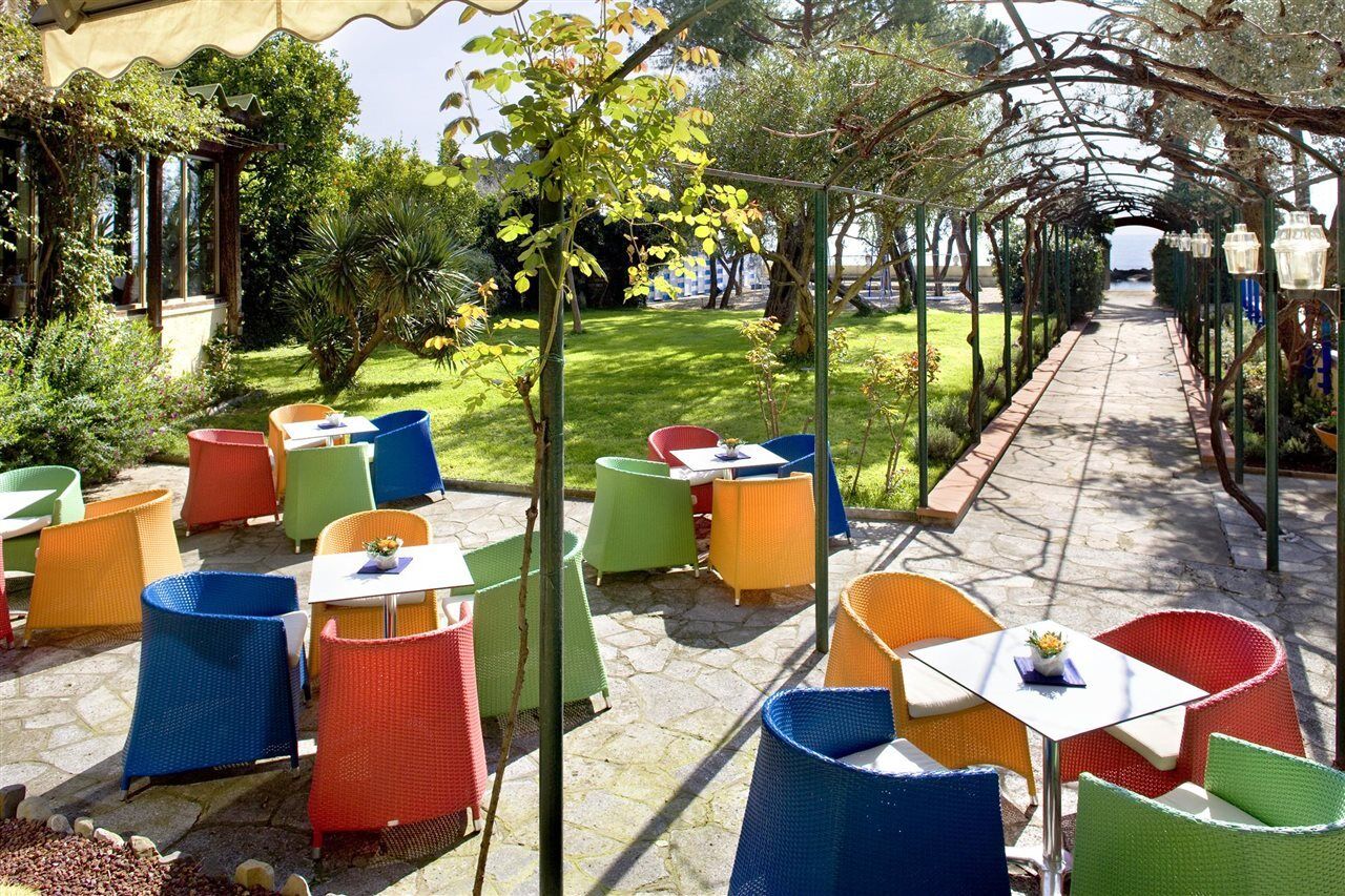 Hotel Eden Park Diano Marina Bagian luar foto